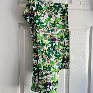 TC LuLaRoe Leggings never hardly worn, perfect for bingo, Vegas, bunco